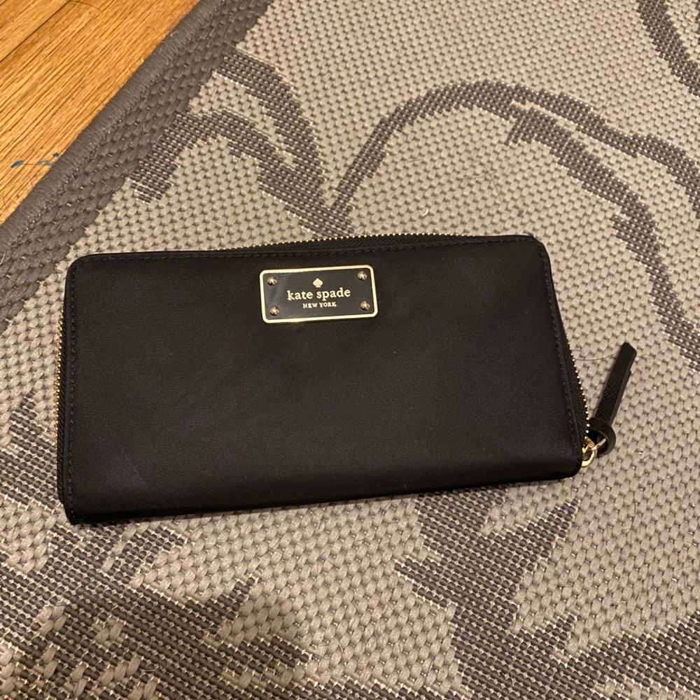 KATE SPADE NYLON WALLET BLACK